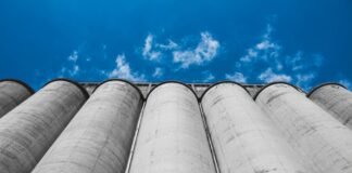 Breaking Down Organizational Silos – DataExpertise