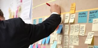 Data Science Project Management – Agile, CRISP-DM and Delivering ML Projects