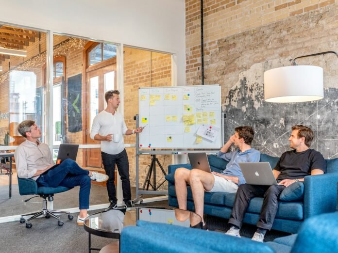 data-storytelling-communicating-analysis